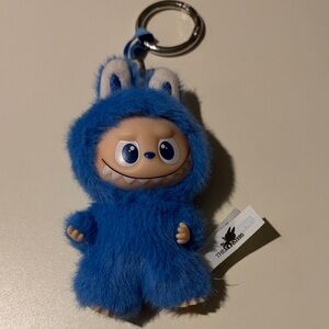 Labubu Pin For Love - Letter O (UNBOXED)